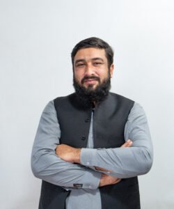 Hamid Bashir, Urdu Ai Dost in Islamabad